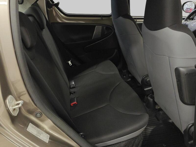 Toyota AYGO vaihtoauto