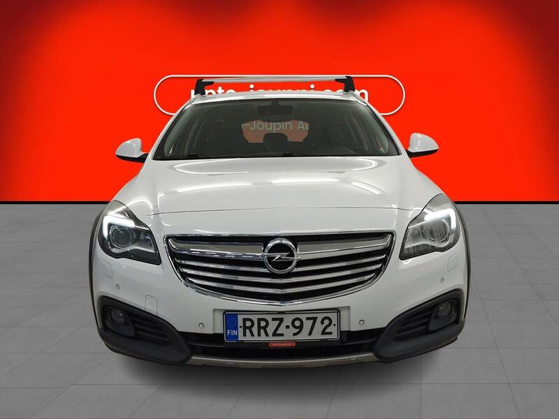 Opel Insignia vaihtoauto