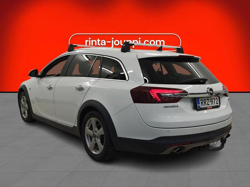 Opel Insignia vaihtoauto