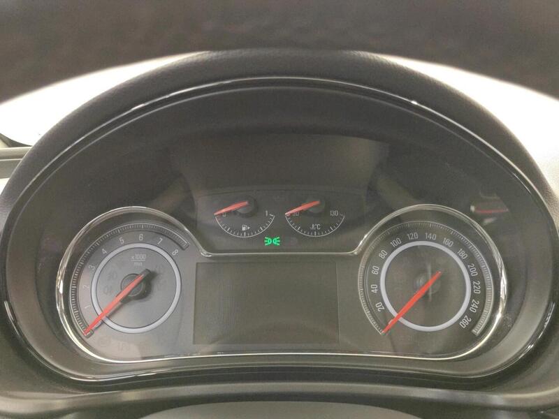 Opel Insignia vaihtoauto