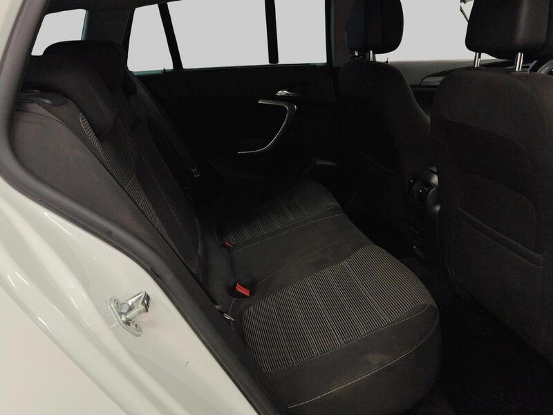 Opel Insignia vaihtoauto