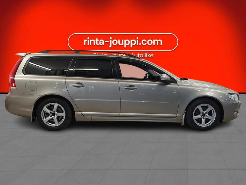 Volvo V70 vaihtoauto