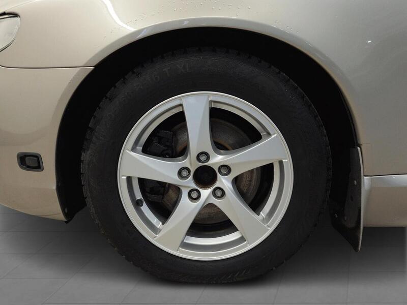 Volvo V70 vaihtoauto