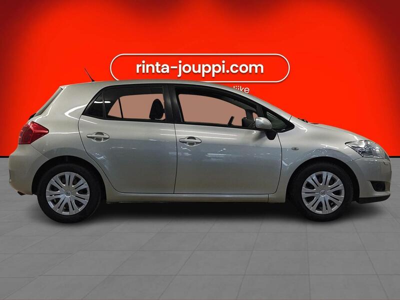 Toyota Auris vaihtoauto