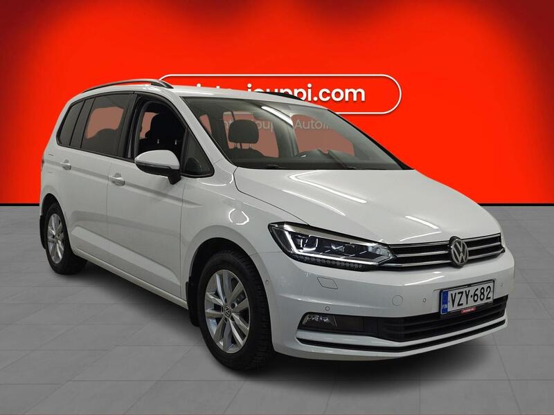 Volkswagen Touran vaihtoauto