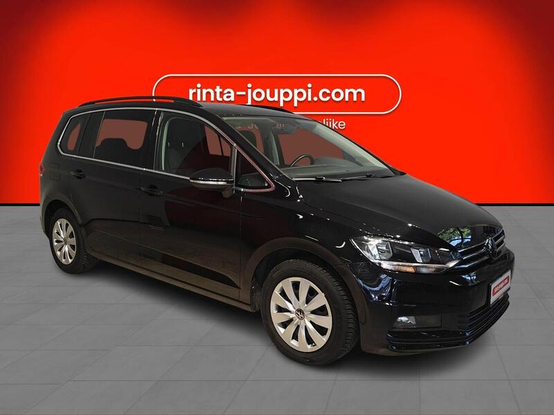 Volkswagen Touran vaihtoauto