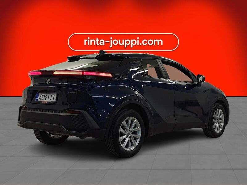 Toyota C-HR vaihtoauto