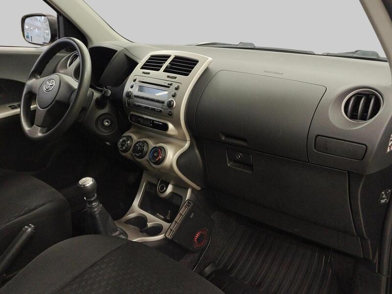 Toyota Urban Cruiser vaihtoauto