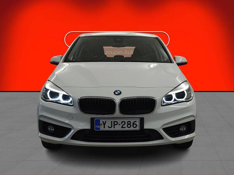 BMW 216 vaihtoauto