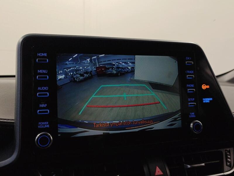 Toyota C-HR vaihtoauto