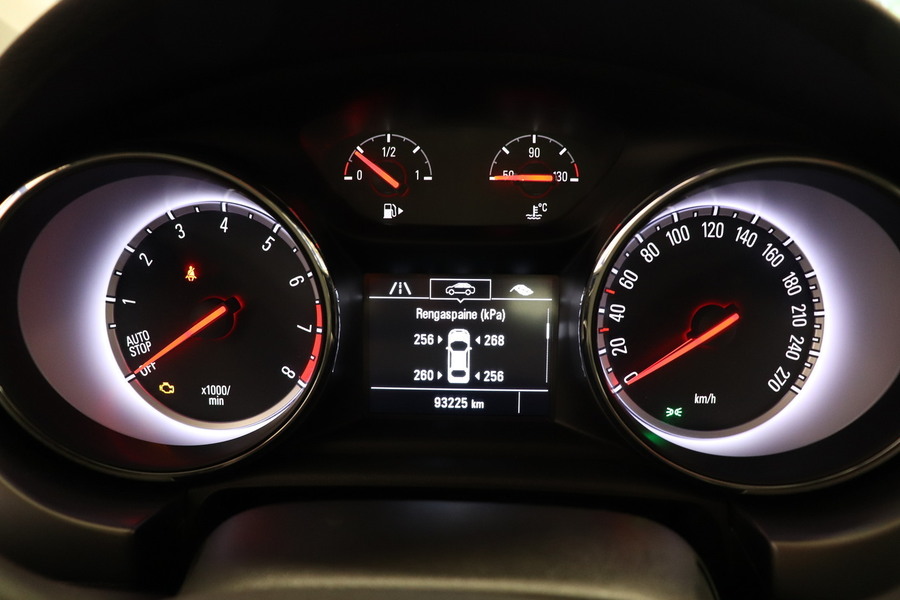 Opel Astra vaihtoauto