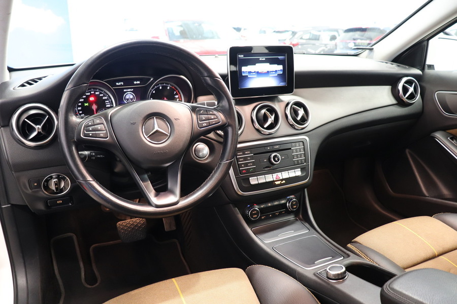 Mercedes-Benz GLA vaihtoauto