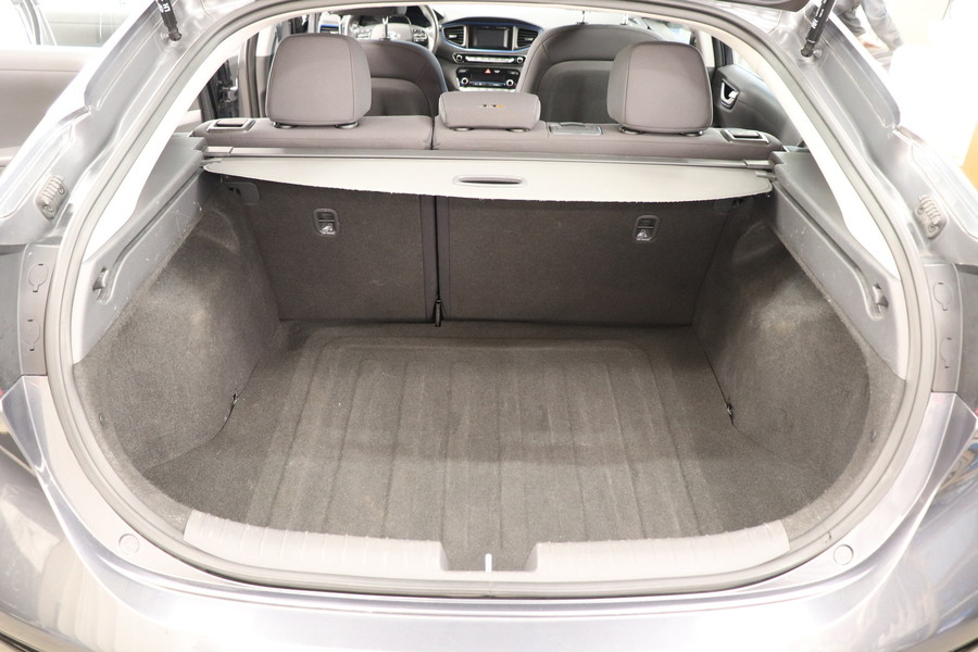 Hyundai IONIQ hybrid vaihtoauto