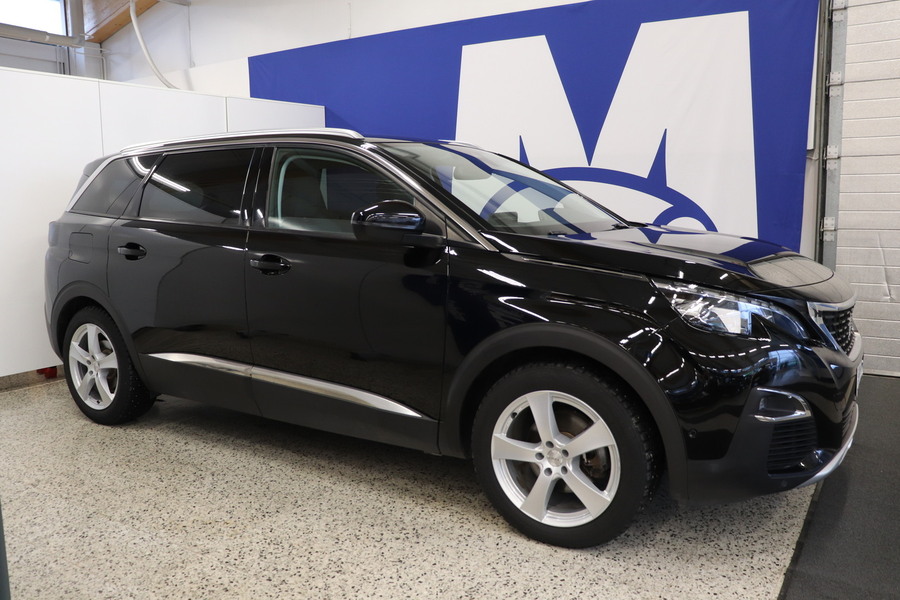 Peugeot 5008 vaihtoauto