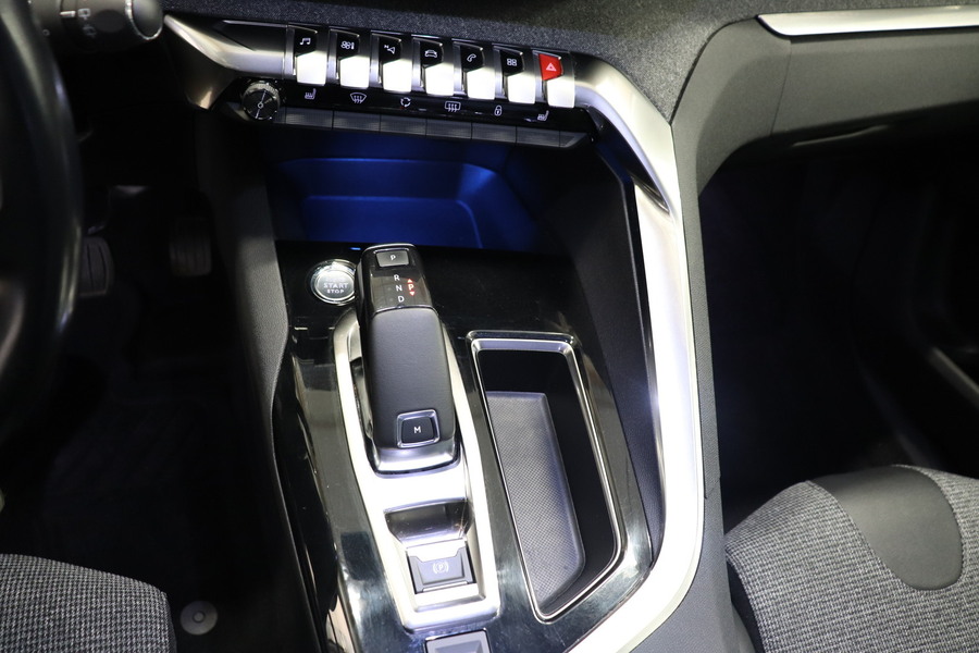 Peugeot 5008 vaihtoauto