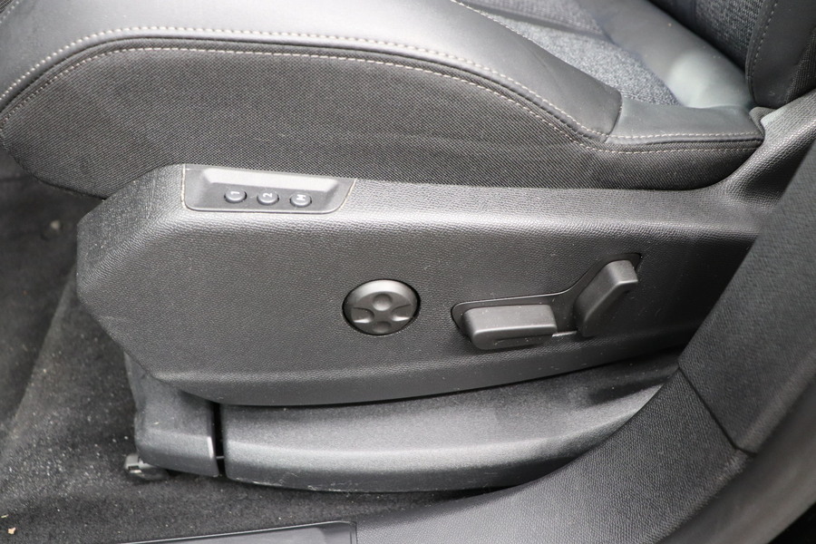 Peugeot 5008 vaihtoauto