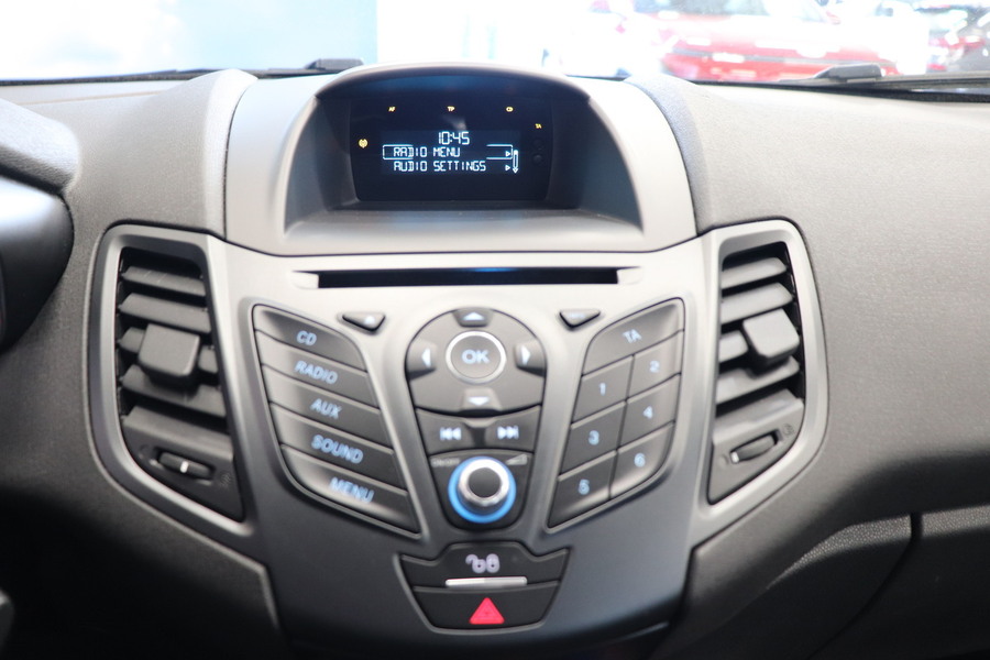 Ford Fiesta vaihtoauto