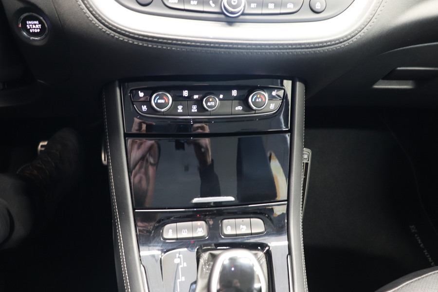 Opel Grandland X vaihtoauto