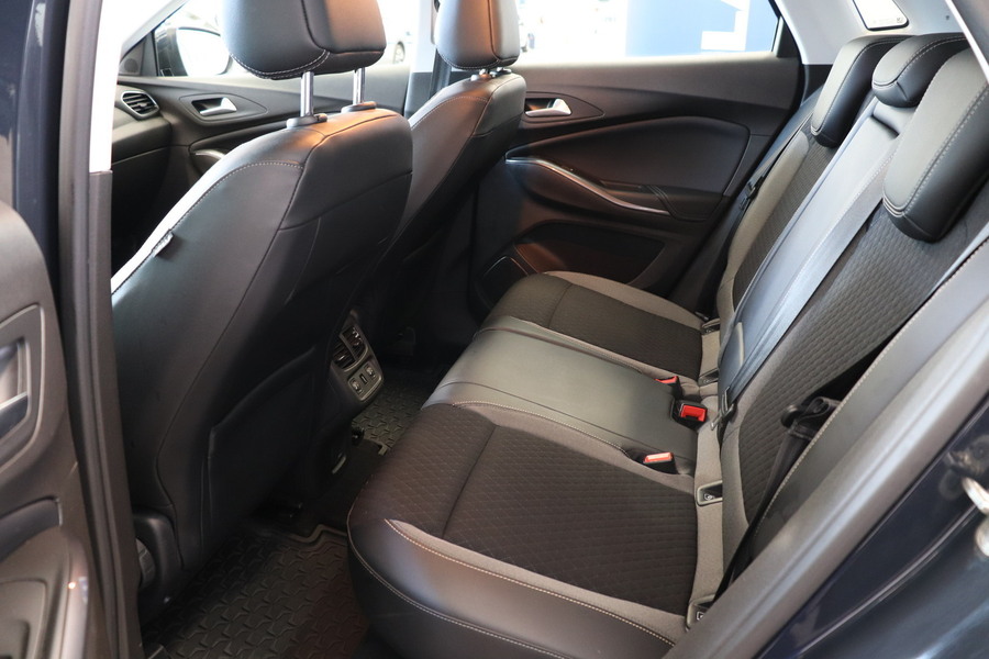 Opel Grandland X vaihtoauto