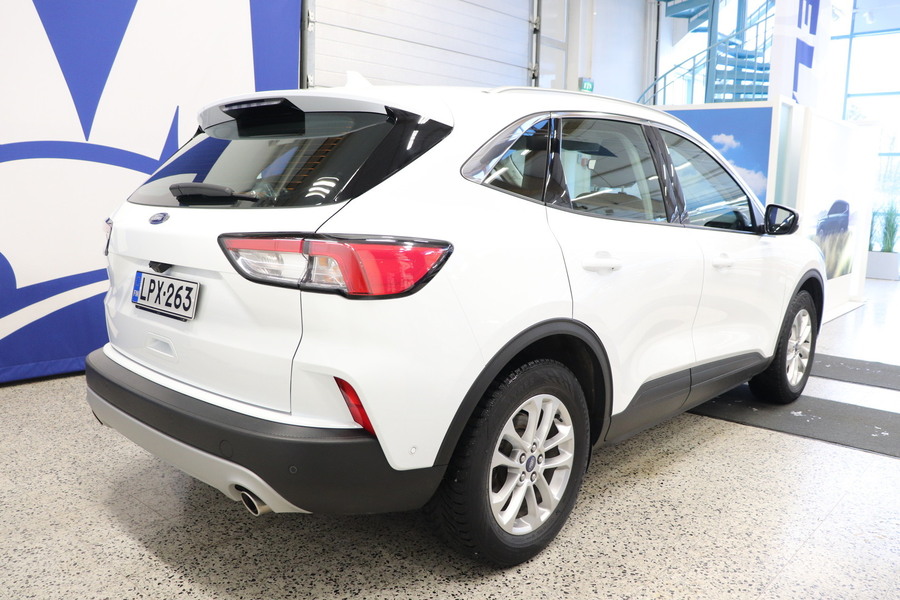 Ford Kuga vaihtoauto