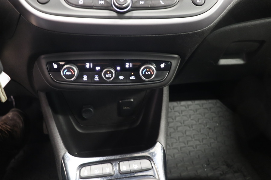 Opel Crossland X vaihtoauto