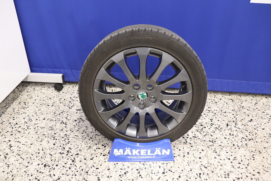 Skoda Fabia vaihtoauto