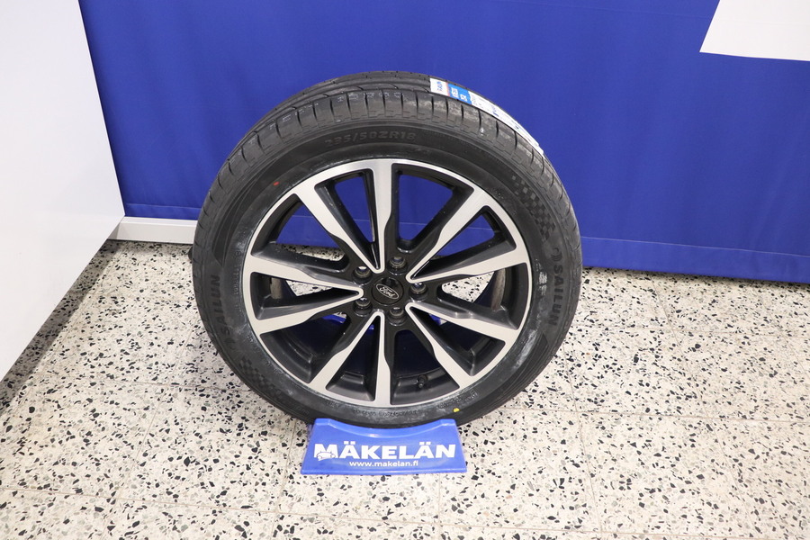 Ford Kuga vaihtoauto