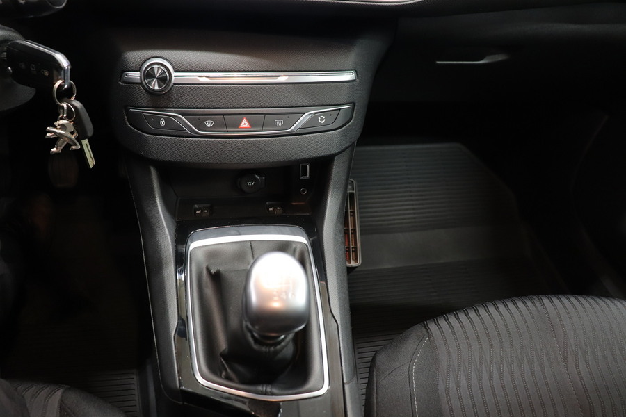 Peugeot 308 vaihtoauto