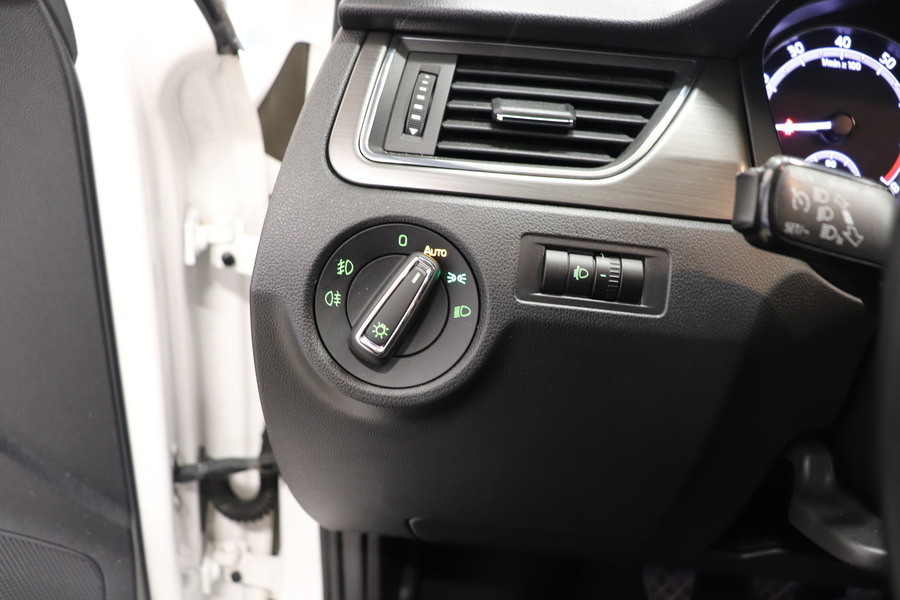 Skoda Rapid vaihtoauto