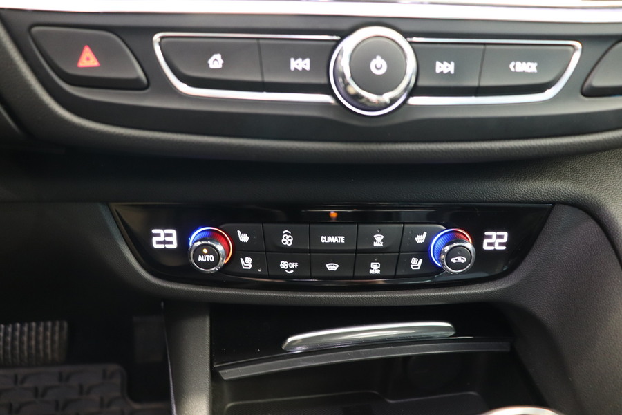 Opel Insignia vaihtoauto