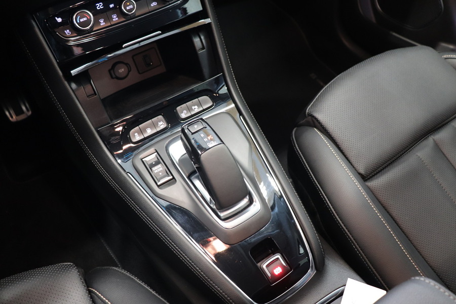 Opel Grandland X vaihtoauto