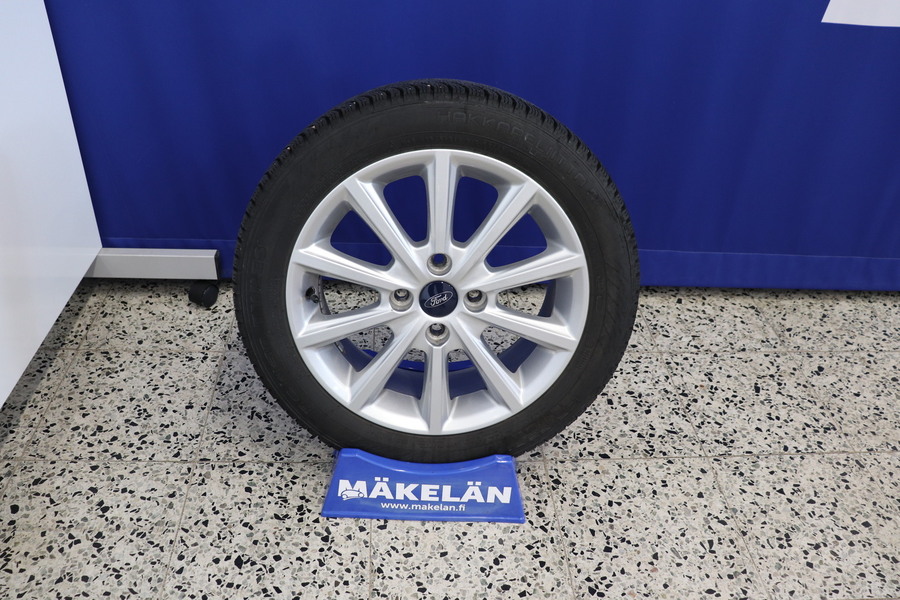 Ford Fiesta vaihtoauto