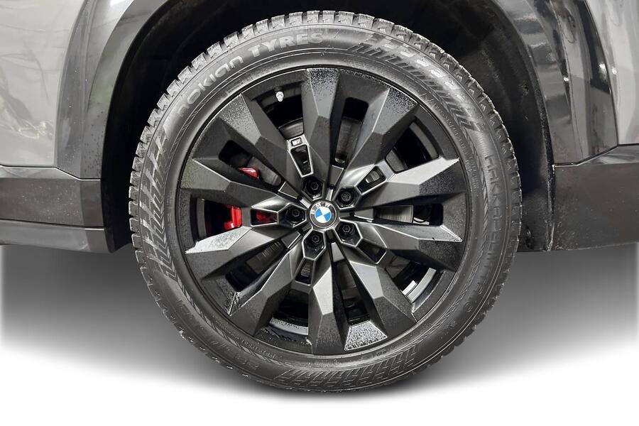 BMW XM vaihtoauto