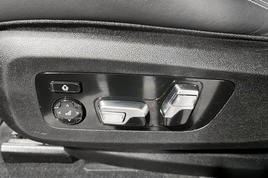BMW XM vaihtoauto