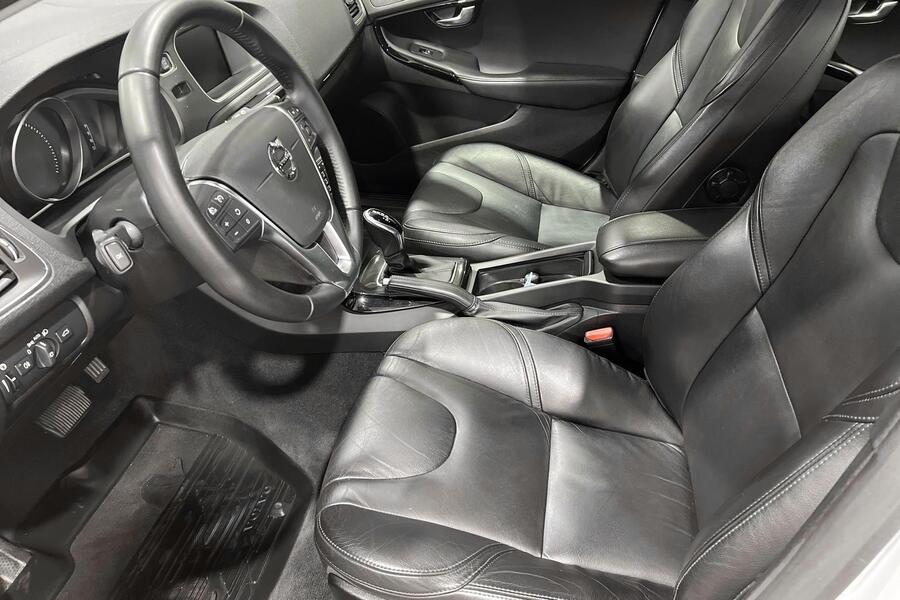 Volvo V40 vaihtoauto