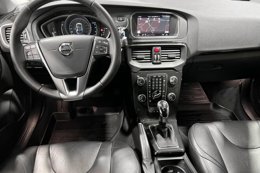 Volvo V40 vaihtoauto