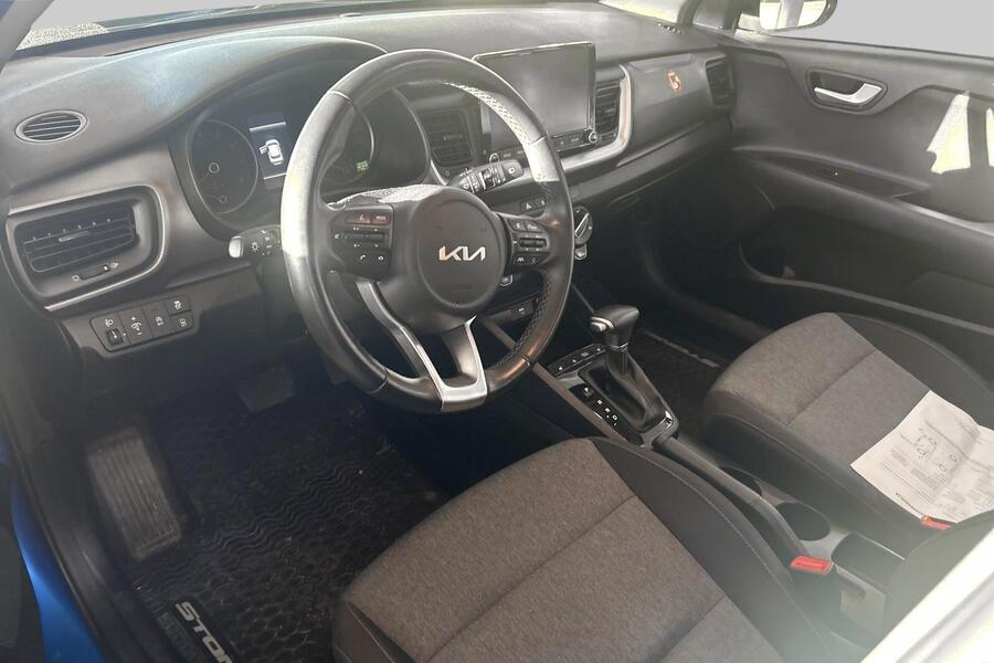 Kia Stonic vaihtoauto