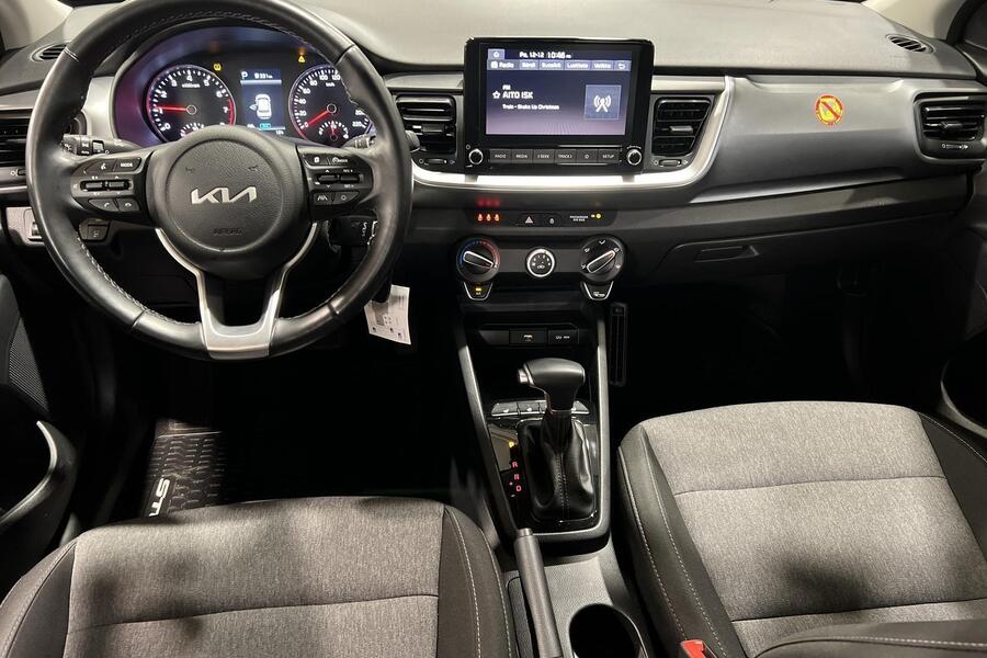 Kia Stonic vaihtoauto