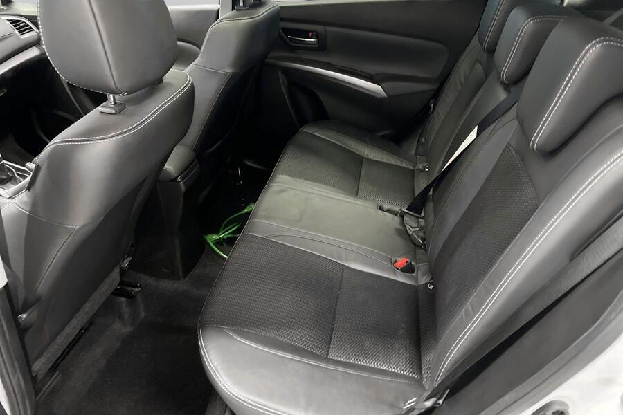 Suzuki S-Cross vaihtoauto