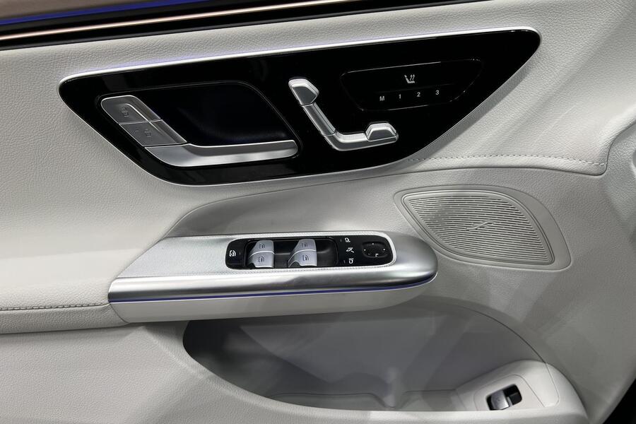 Mercedes-Benz EQE vaihtoauto