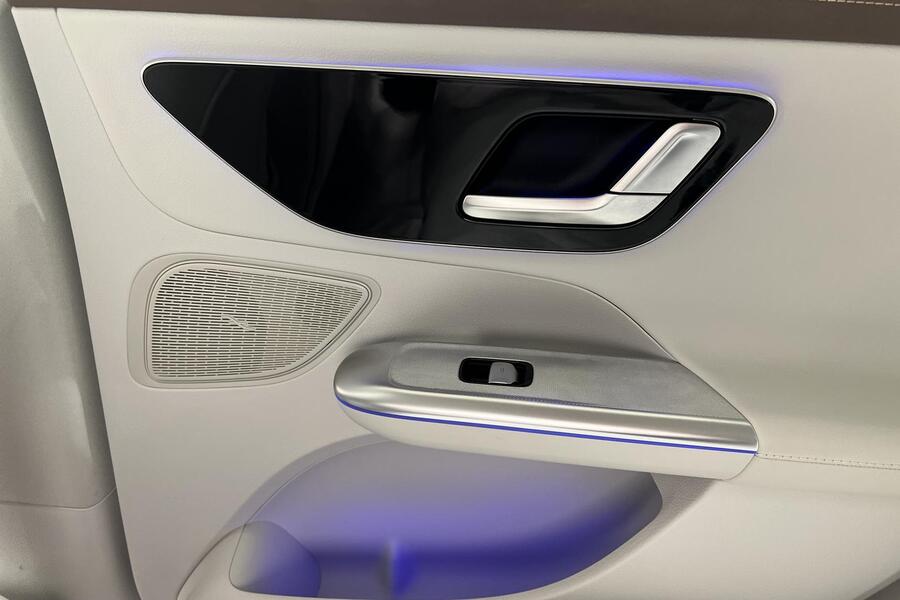 Mercedes-Benz EQE vaihtoauto