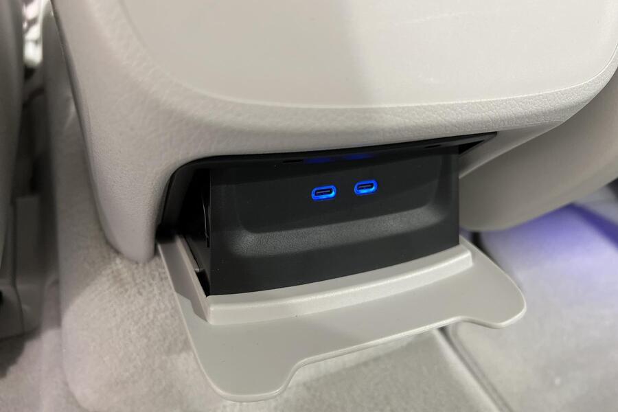 Mercedes-Benz EQE vaihtoauto