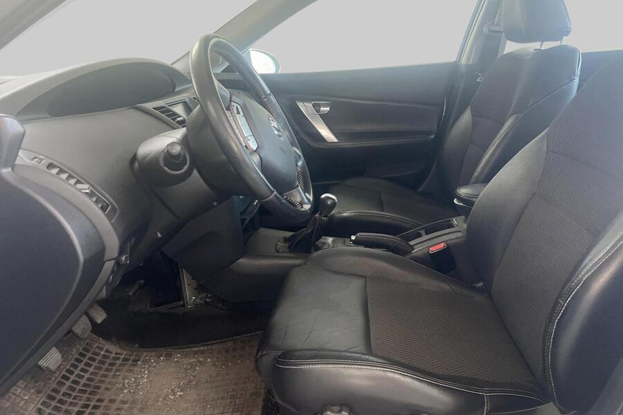 Nissan Primera vaihtoauto