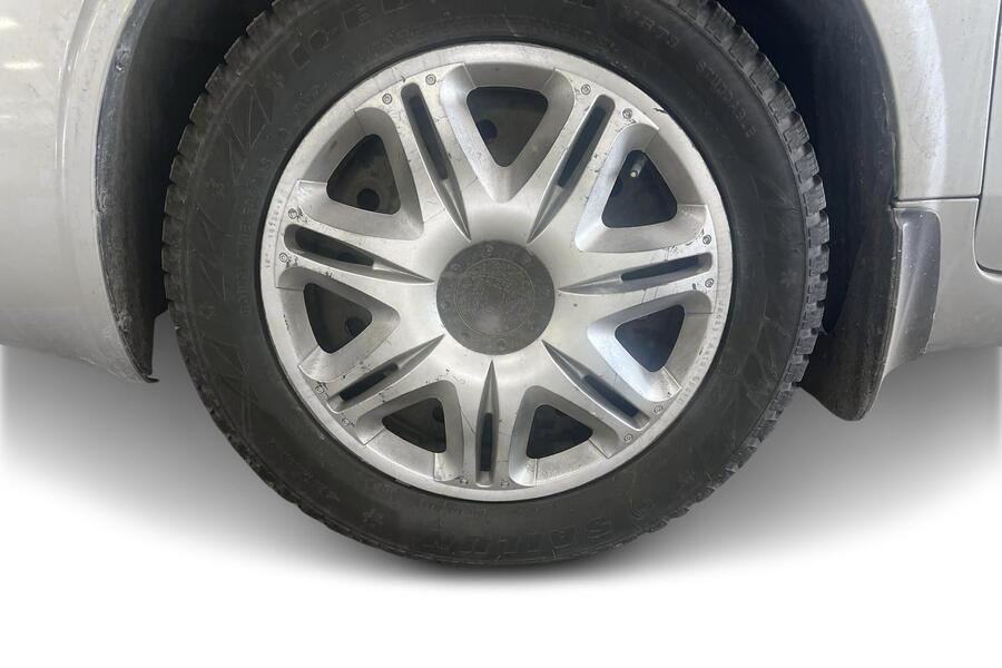 Nissan Primera vaihtoauto