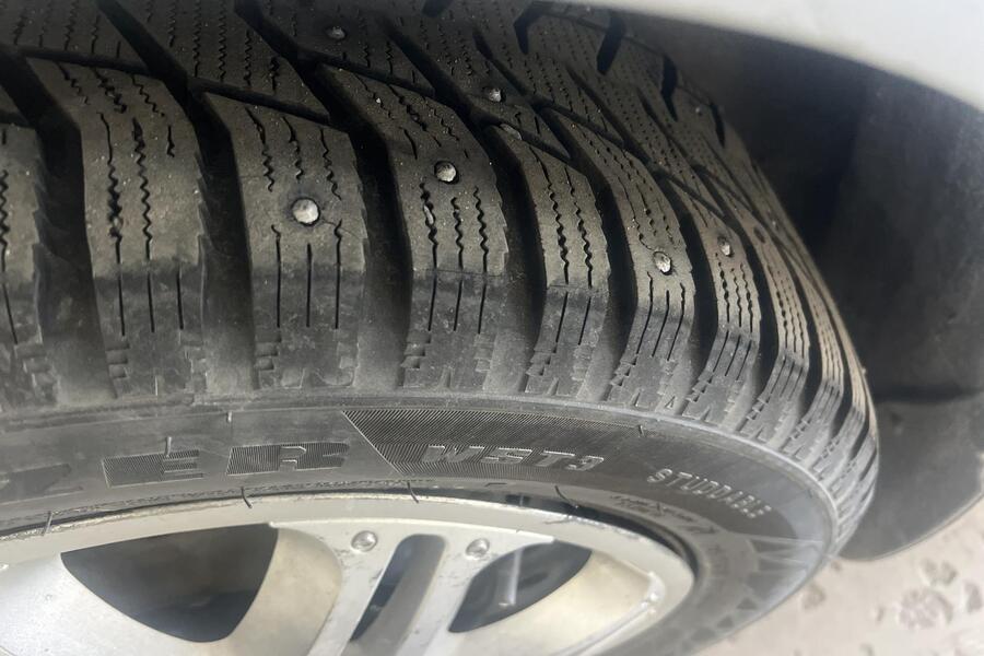 Nissan Primera vaihtoauto