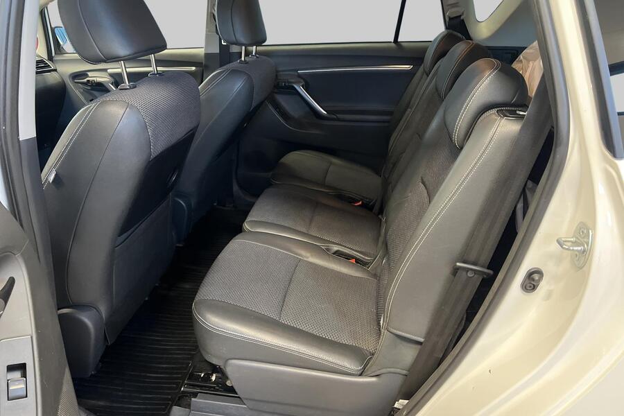 Toyota Verso vaihtoauto