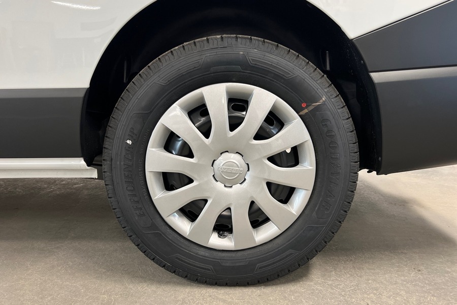 Nissan Primastar vaihtoauto