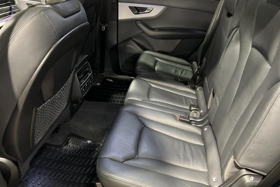 Audi Q7 vaihtoauto