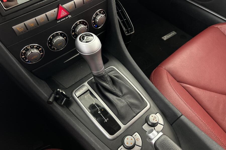 Mercedes-Benz SLK vaihtoauto