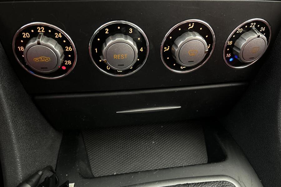 Mercedes-Benz SLK vaihtoauto